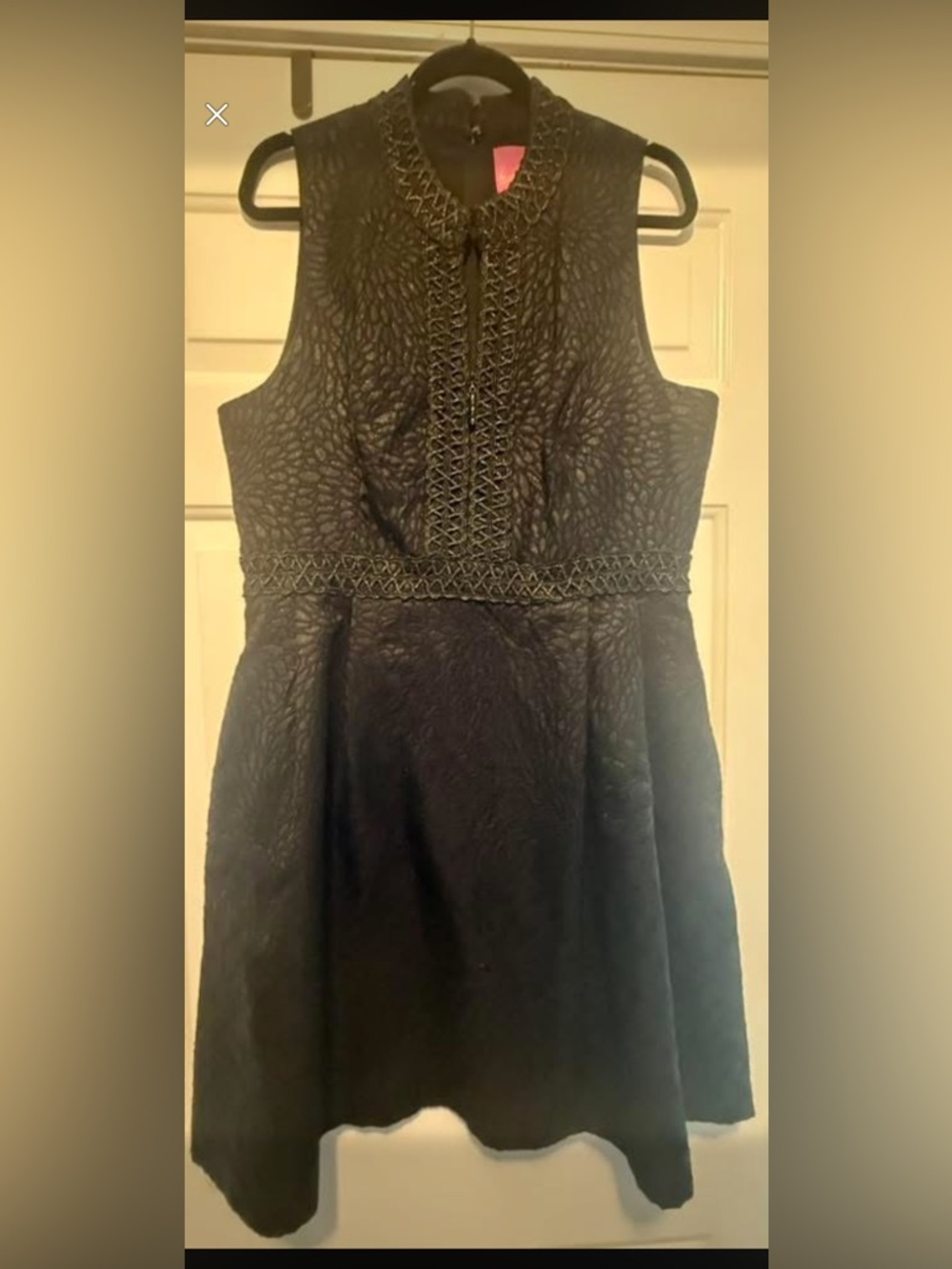 Lilly Pulitzer Franci Black Textured Sleeveless Fit-and-Flare Dress.